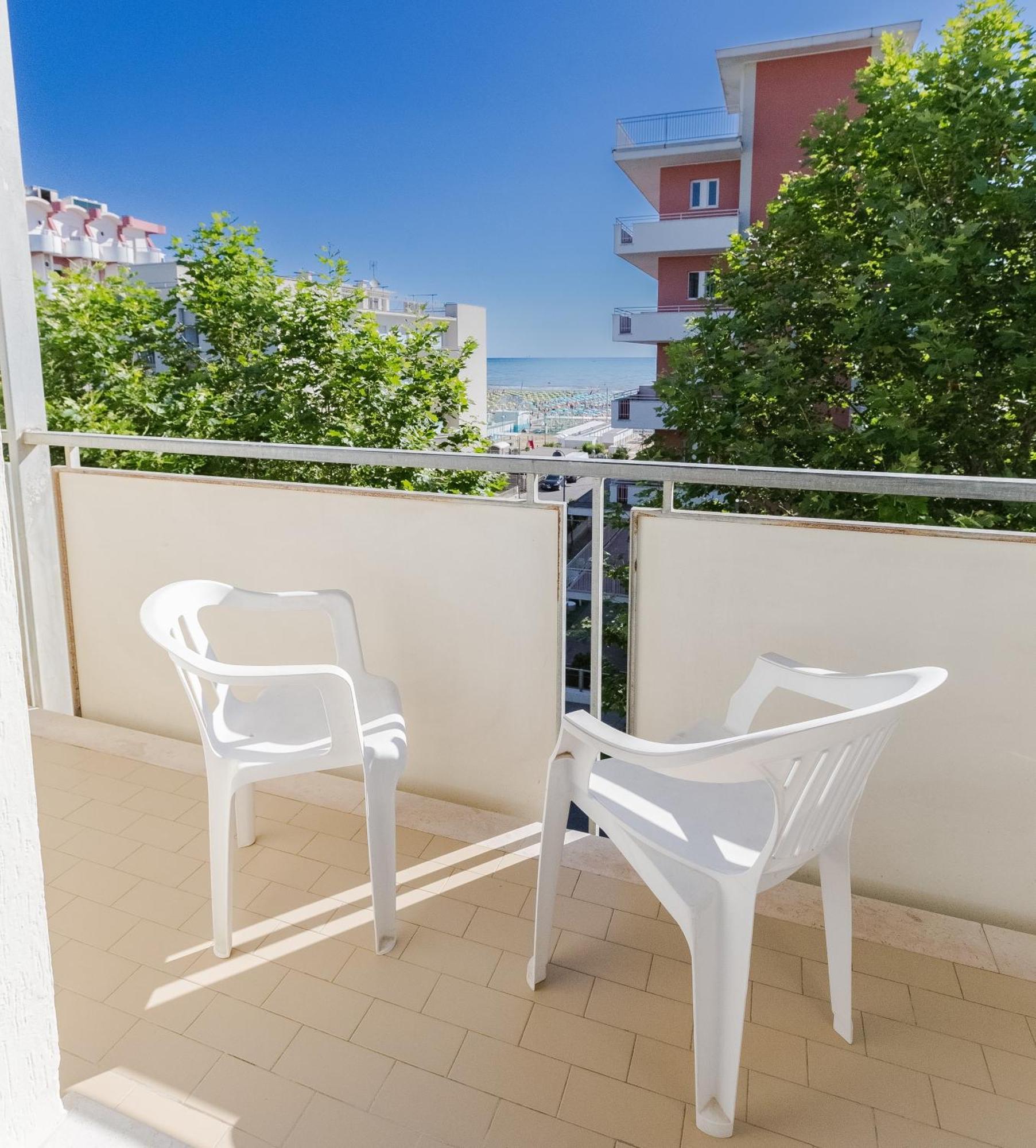 Hotel Sanremo Rimini Bagian luar foto
