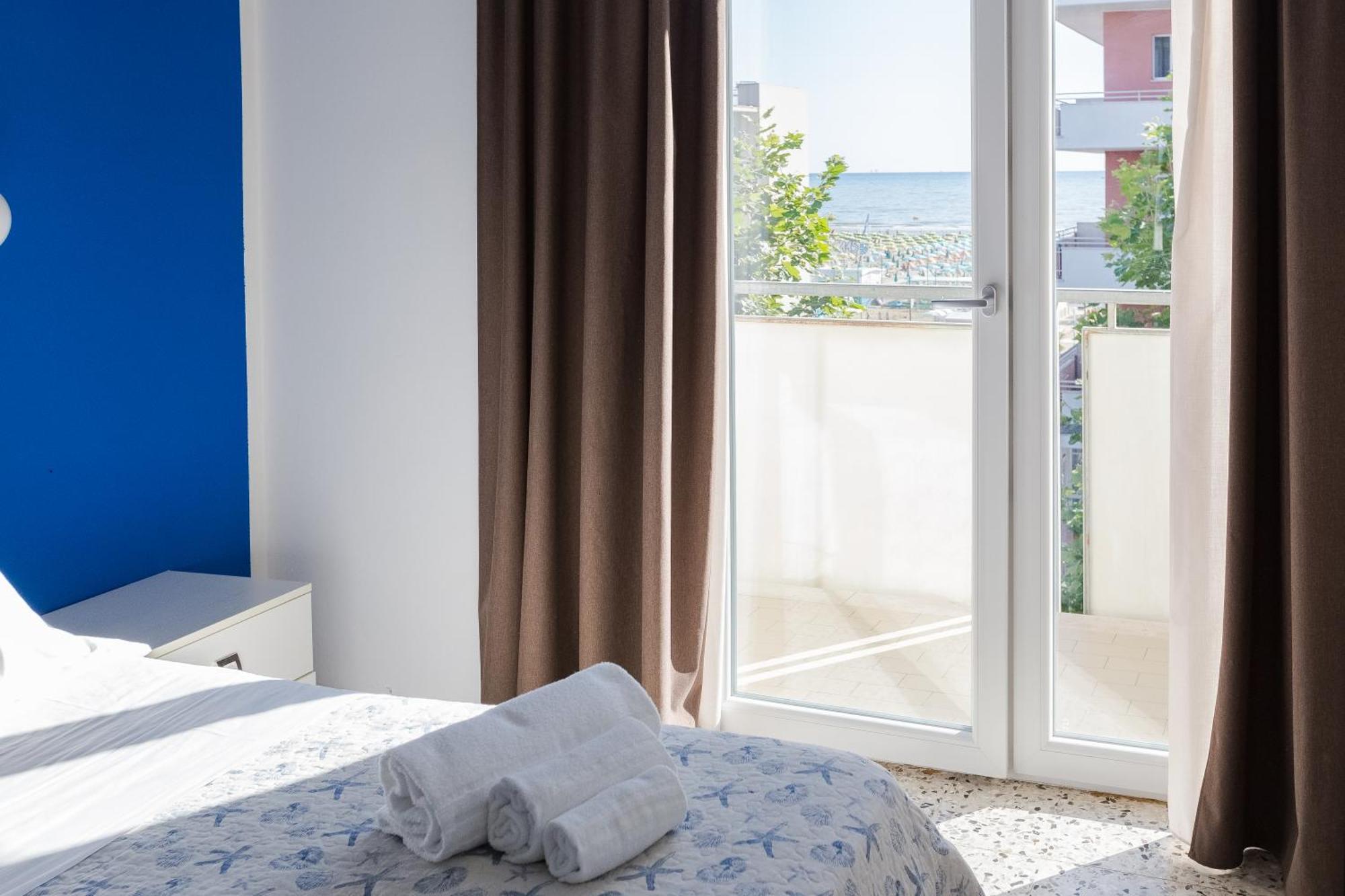 Hotel Sanremo Rimini Bagian luar foto